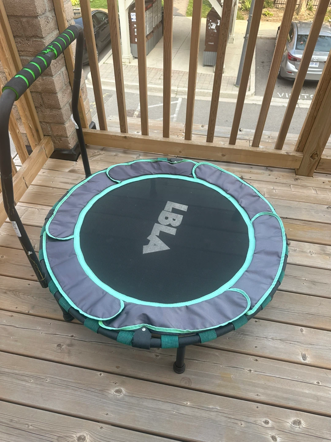 Kids trampoline