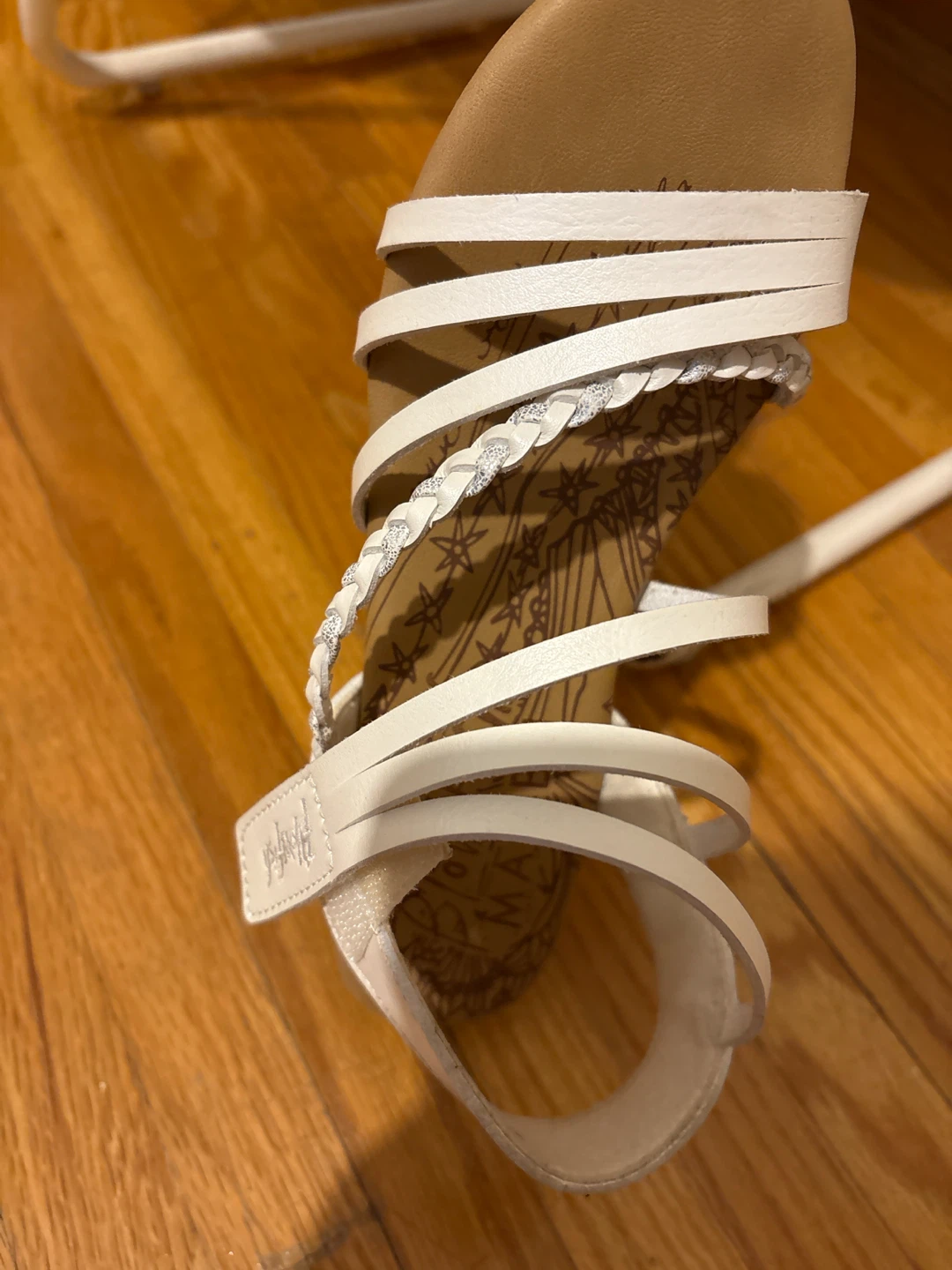 White Strappy Wedge Sandals - photo 3