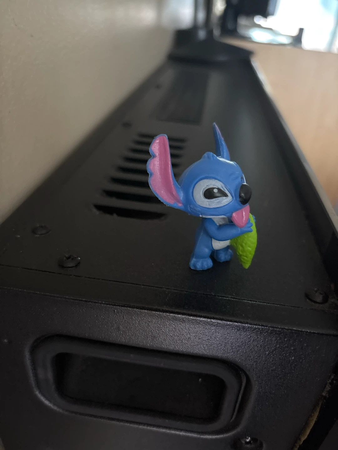 Disney Stitch Figure - photo 3