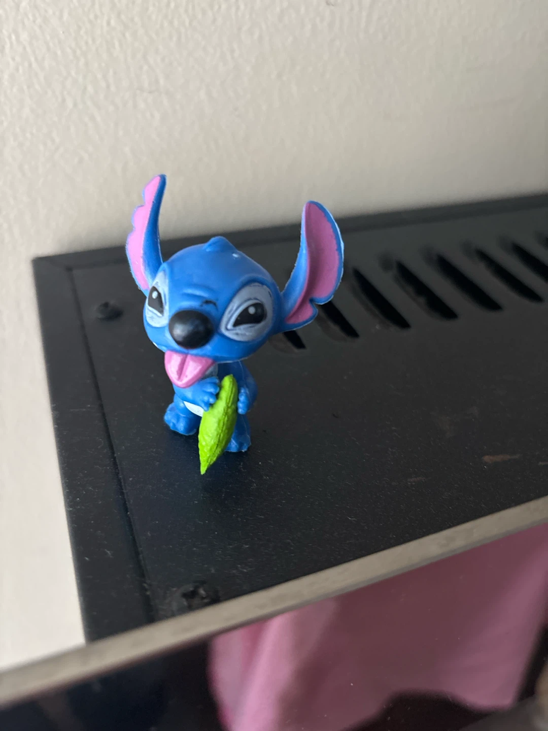 Disney Stitch Figure - photo 4