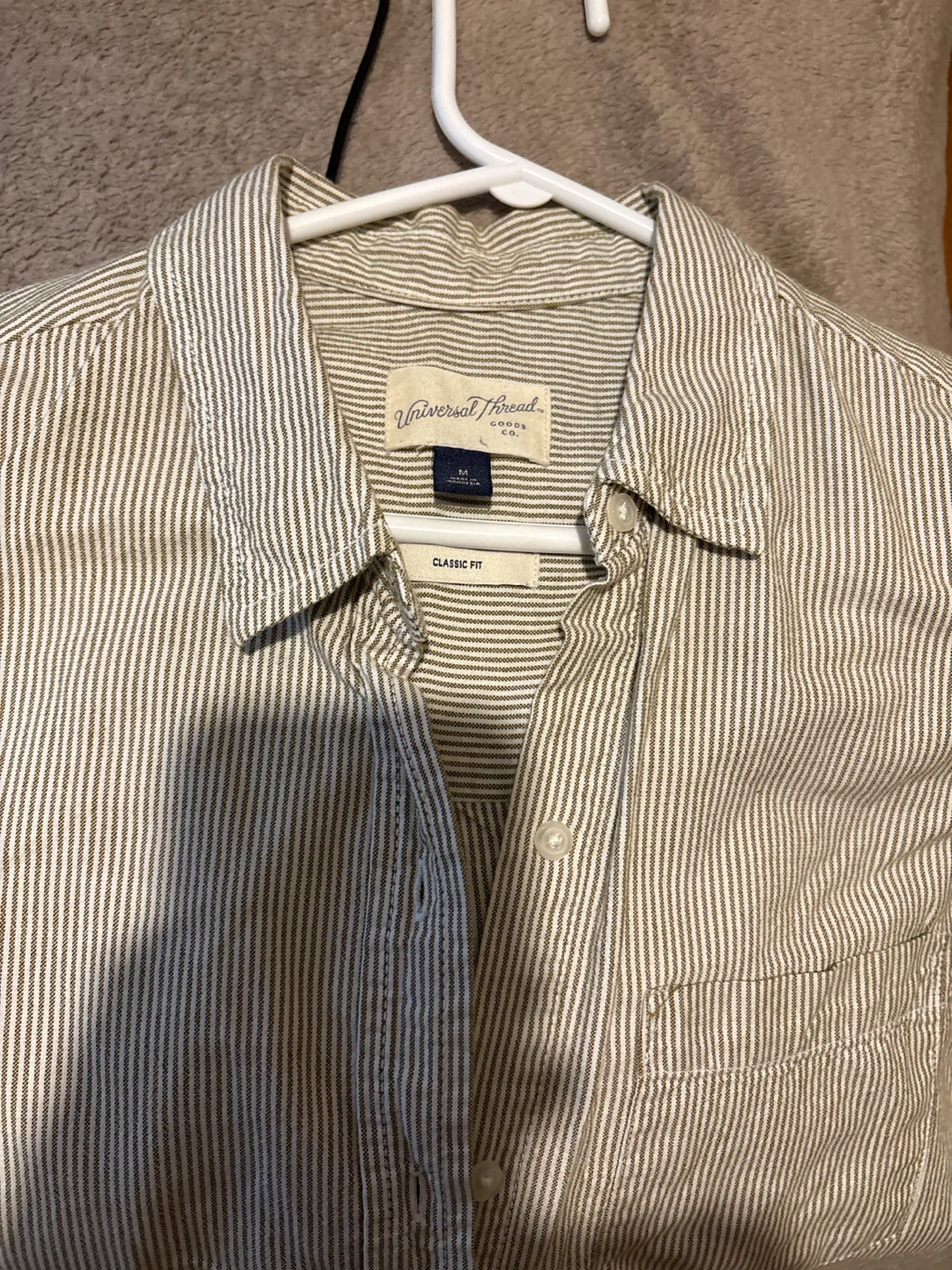 Universal Thread Striped Button-Up Shirt - Size M - photo 2