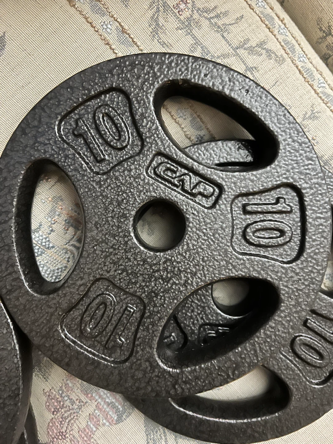 CAP 1 inch standard grip Weight Plates 4 x 10lbs (Set of 4) - photo 2