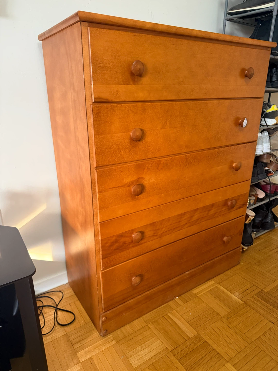Wooden 5-Drawer Dresser
