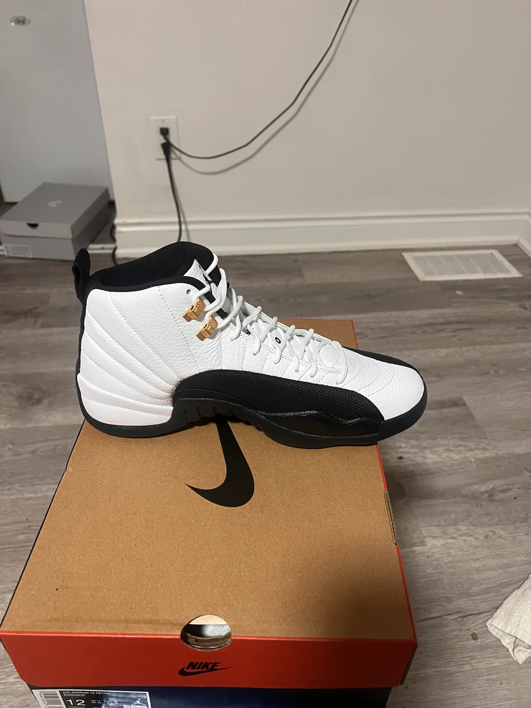 Nike Air Jordan 12 Retro Men's Shoes - photo 5