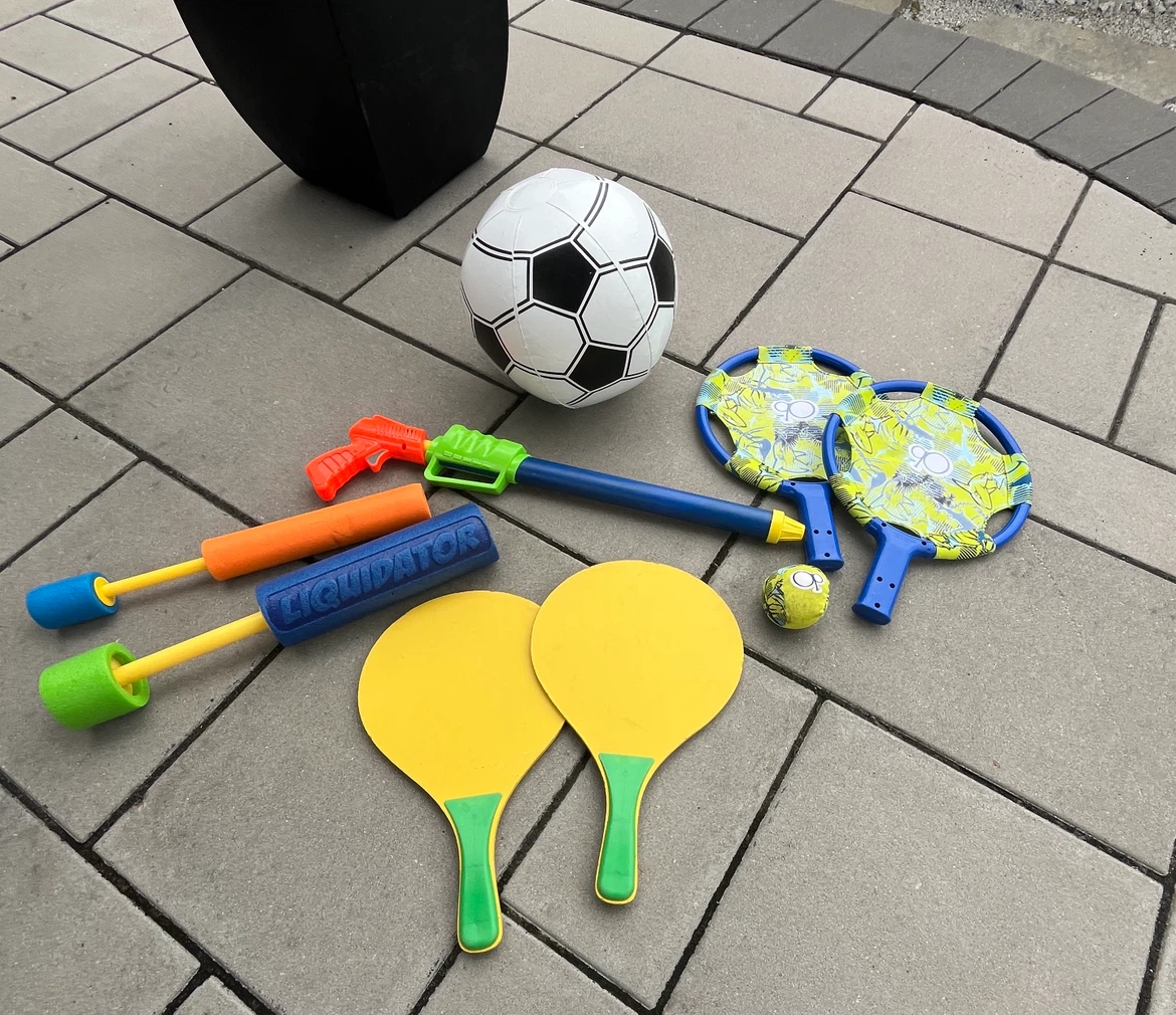 Outdoor Toy Bundle: Water Guns, Soccer Ball & Paddle Ball Set