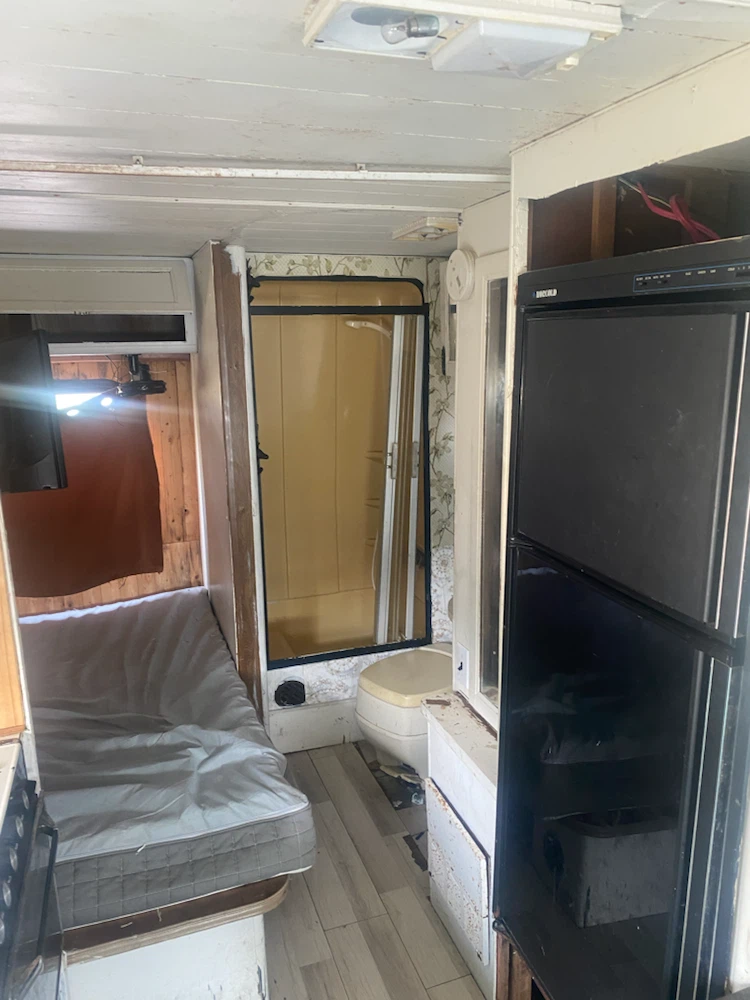 Camper motorhome - photo 3