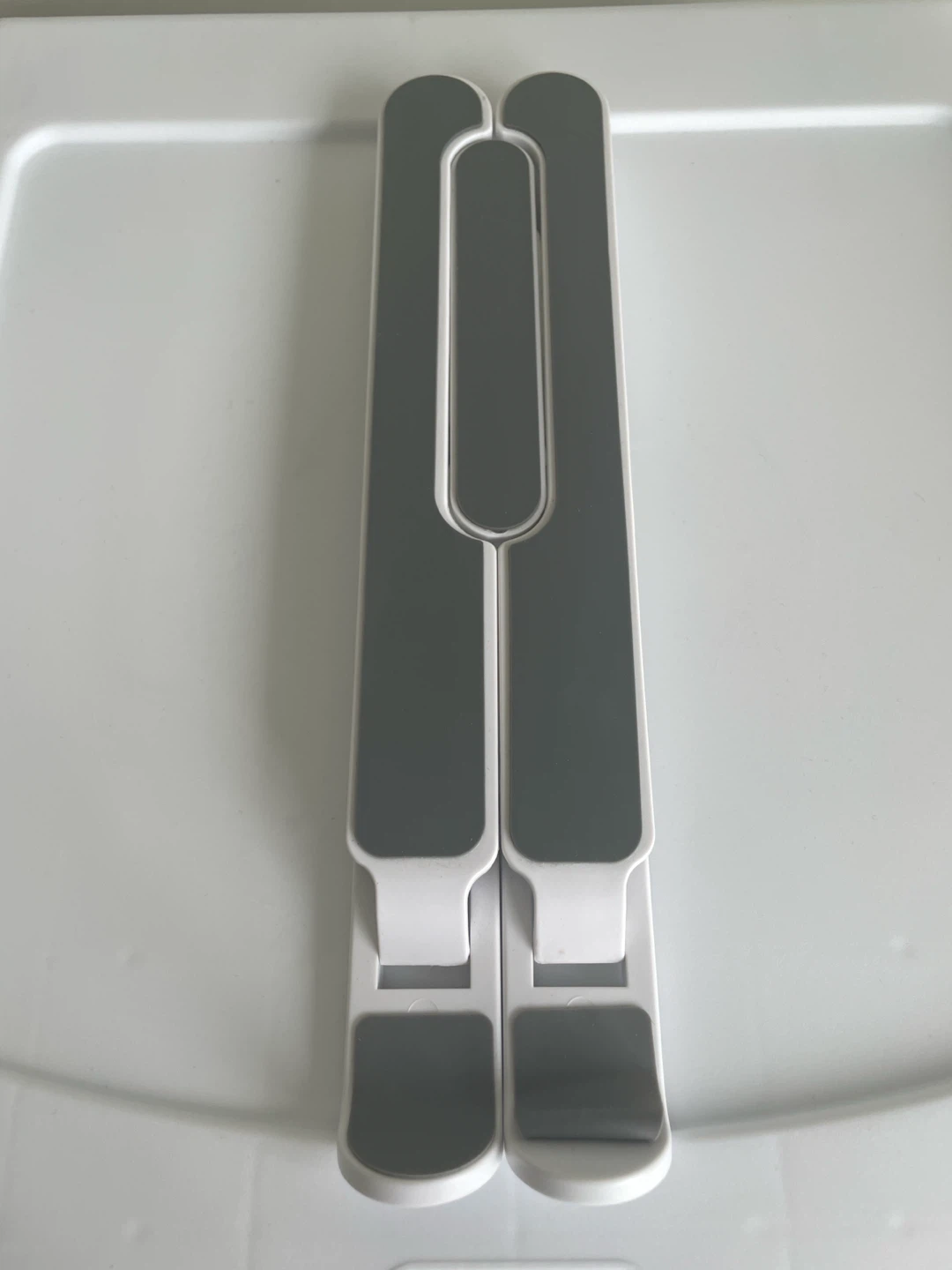 Adjustable Laptop Stand - photo 2