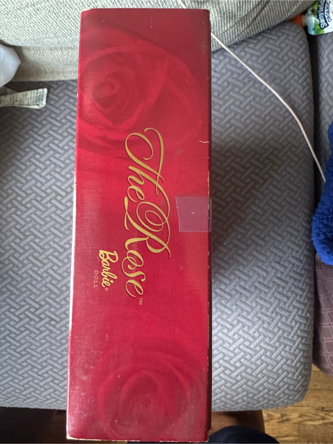 Barbie The Rose Doll Limited Edition Collectibles - photo 2
