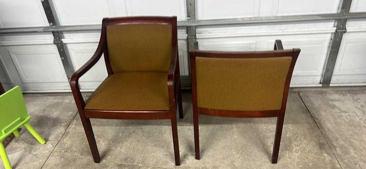 Set of 2 Wooden Accent Chairs - photo 2
