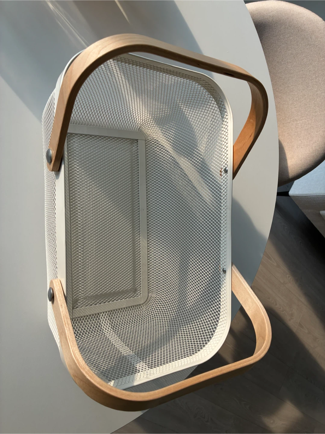 White Metal Storage Basket with Wooden Handles - photo 2