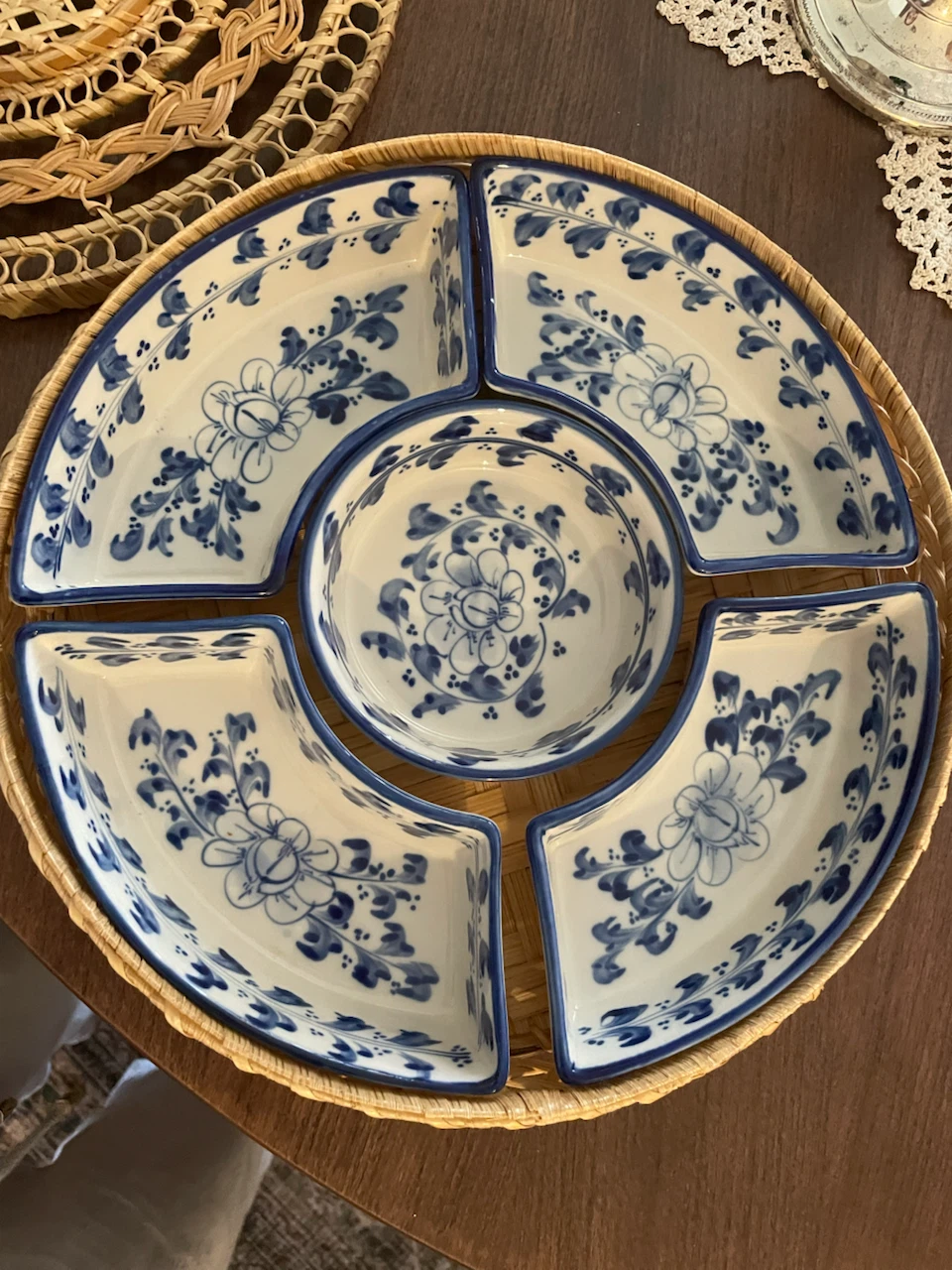 Wicker Chip and Dip Platter Set
