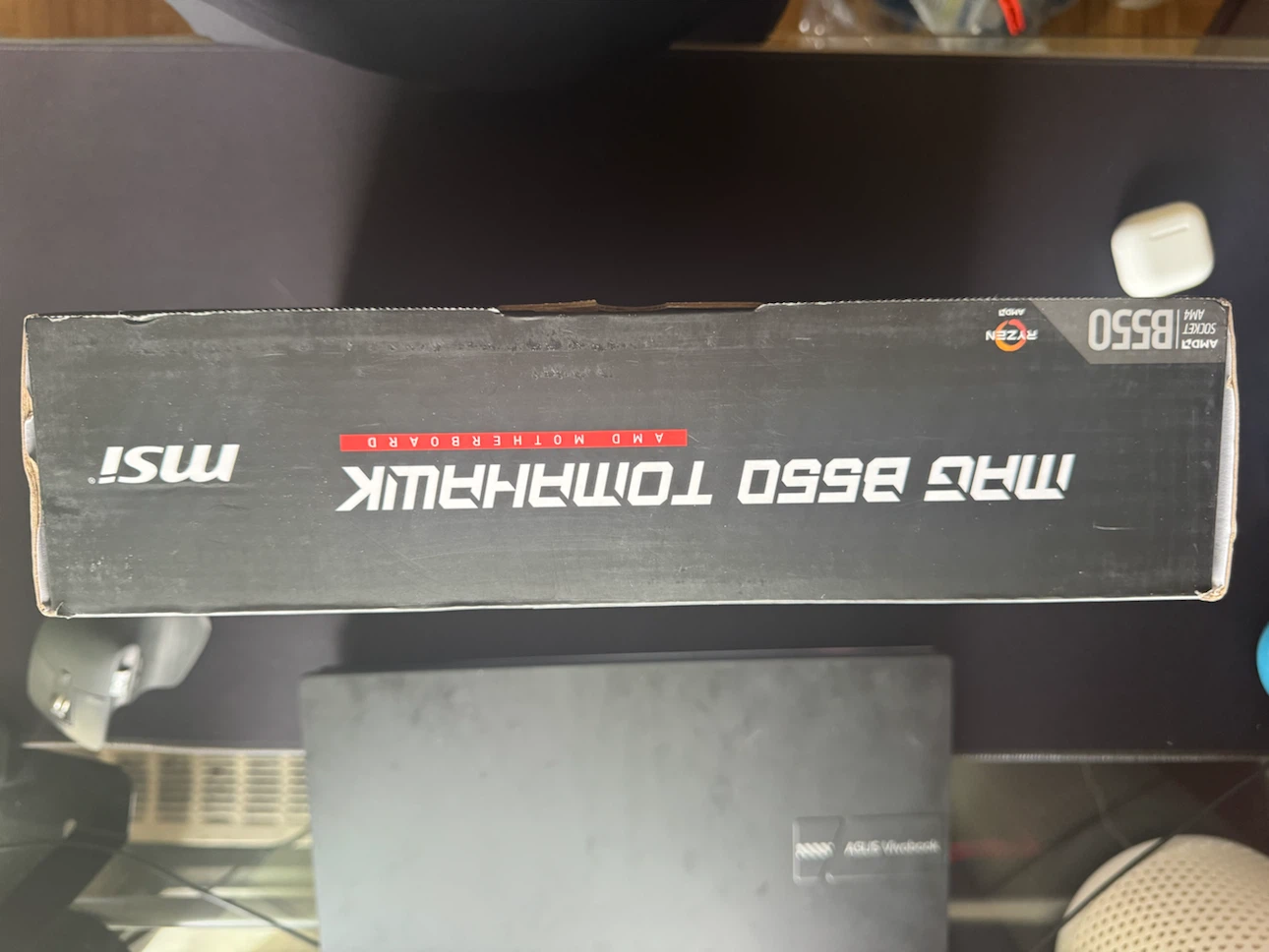 MSI MAG B550 Tomahawk Motherboard - photo 3