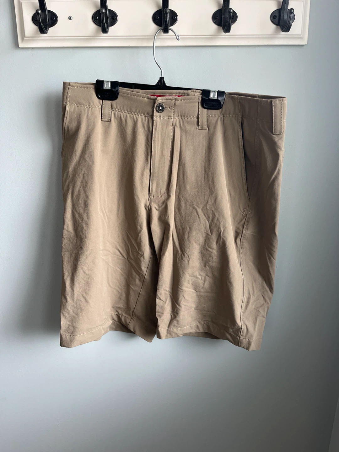 Under Armour Men's Shorts Size 34