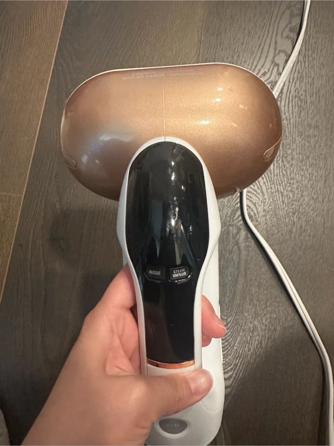 Conair Handheld Fabric Steamer - photo 4