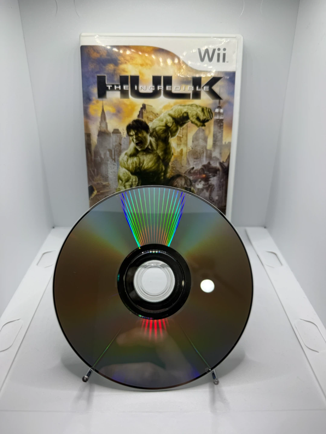 The Incredible Hulk CIB Nintendo Wii Game