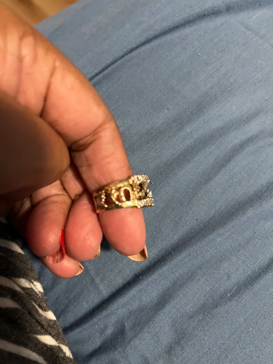 Gold Tone Elephant Ring with Clear Stones - photo 2