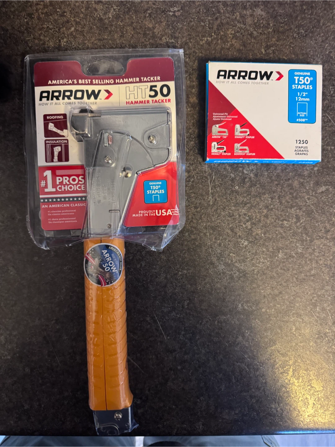Arrow HT50 Hammer Tacker with T50 Staples
