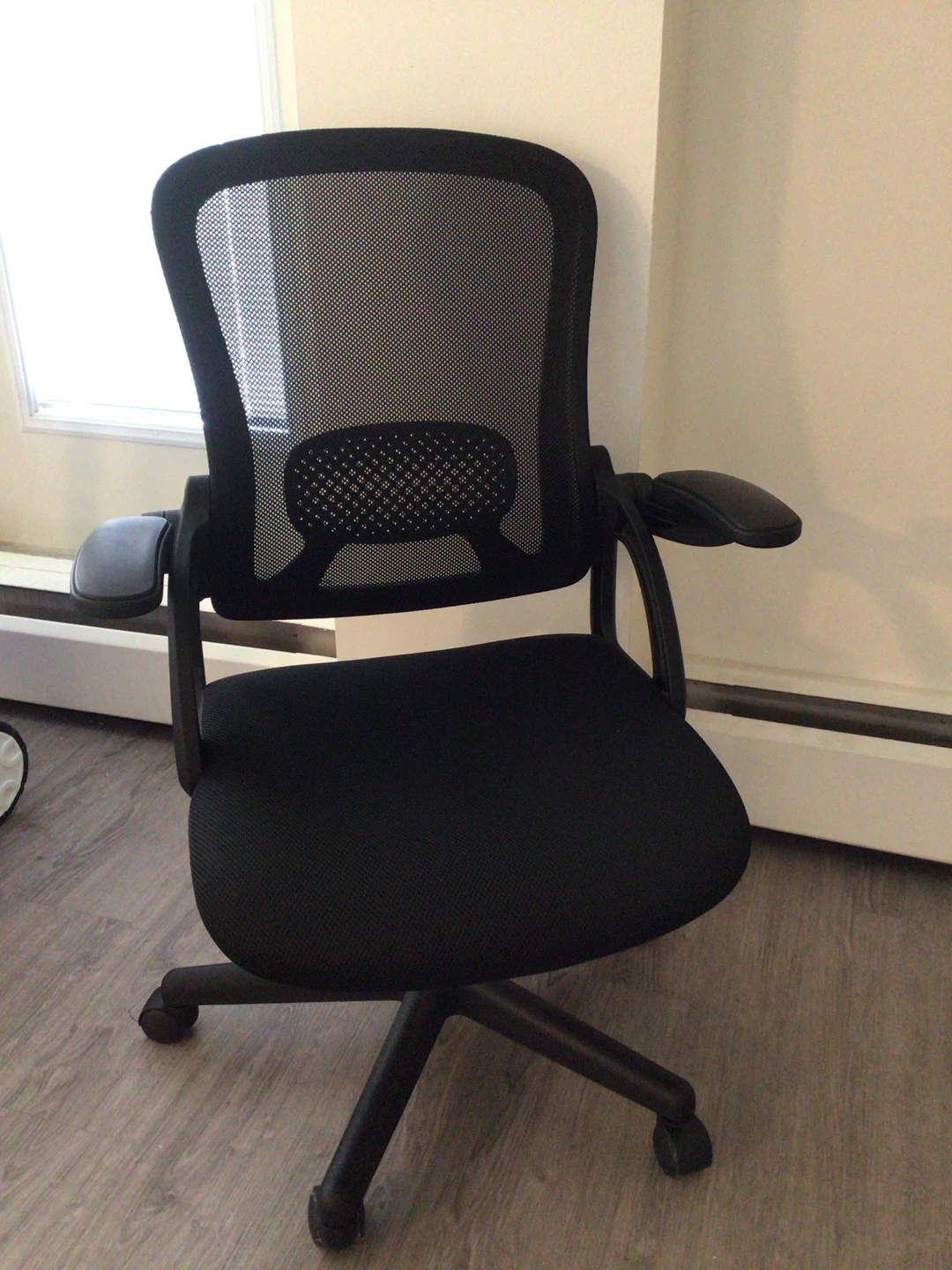 Black Mesh back Office Chair