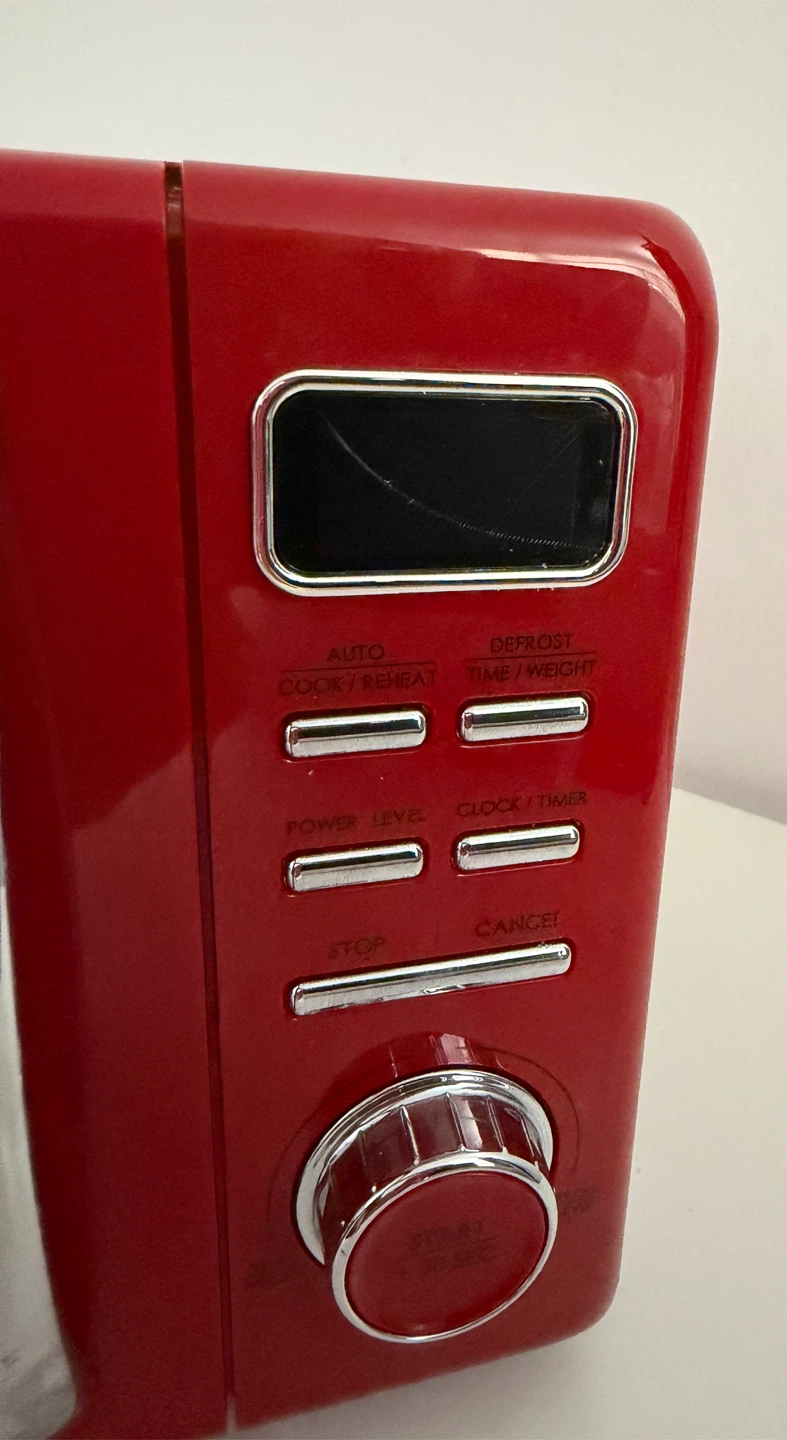 Galanz Retro Microwave Oven 0.7 Cu. Ft. 700W Red GLCMKZ07RDR07 - photo 5