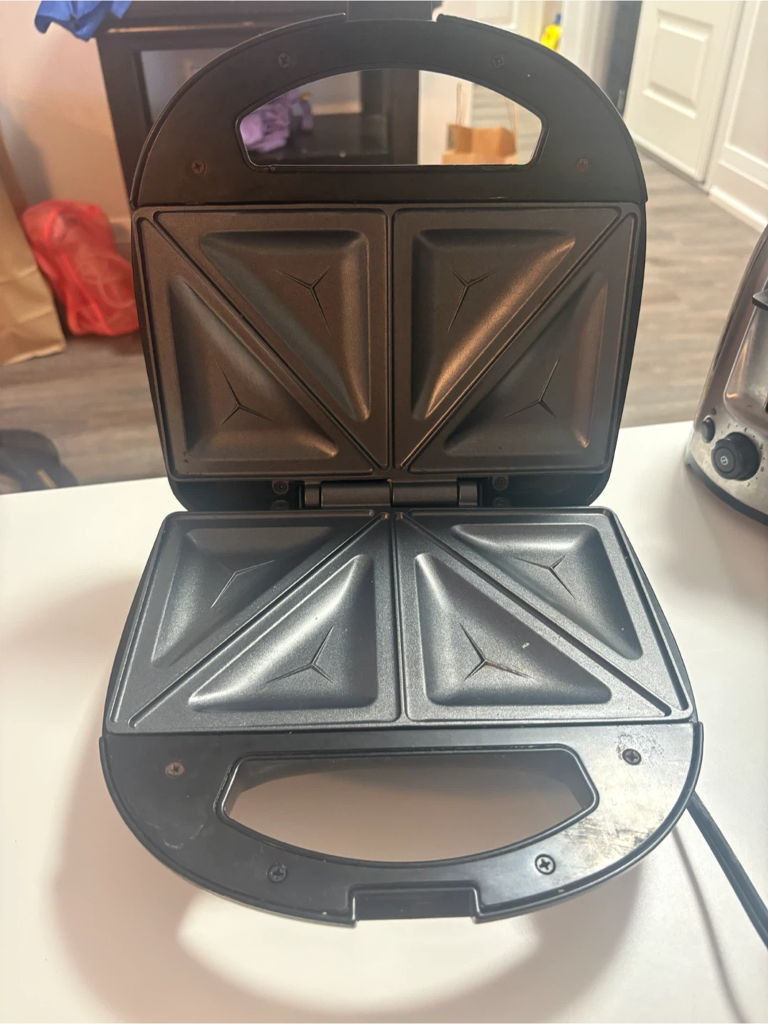 Toastmaster Sandwich Maker TM-20SWCN - photo 2