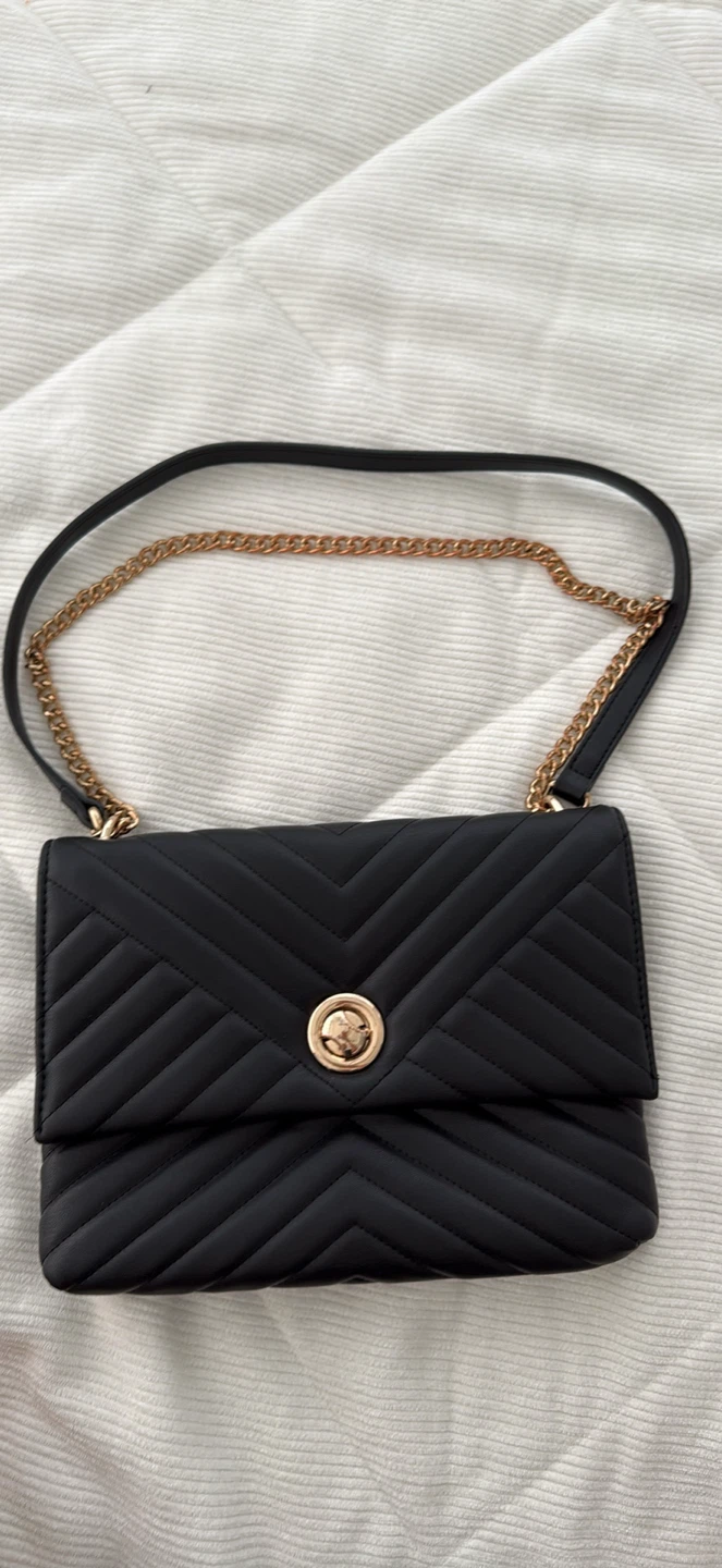 Black Chevron Quilted Shoulder Bag with Gold Chain