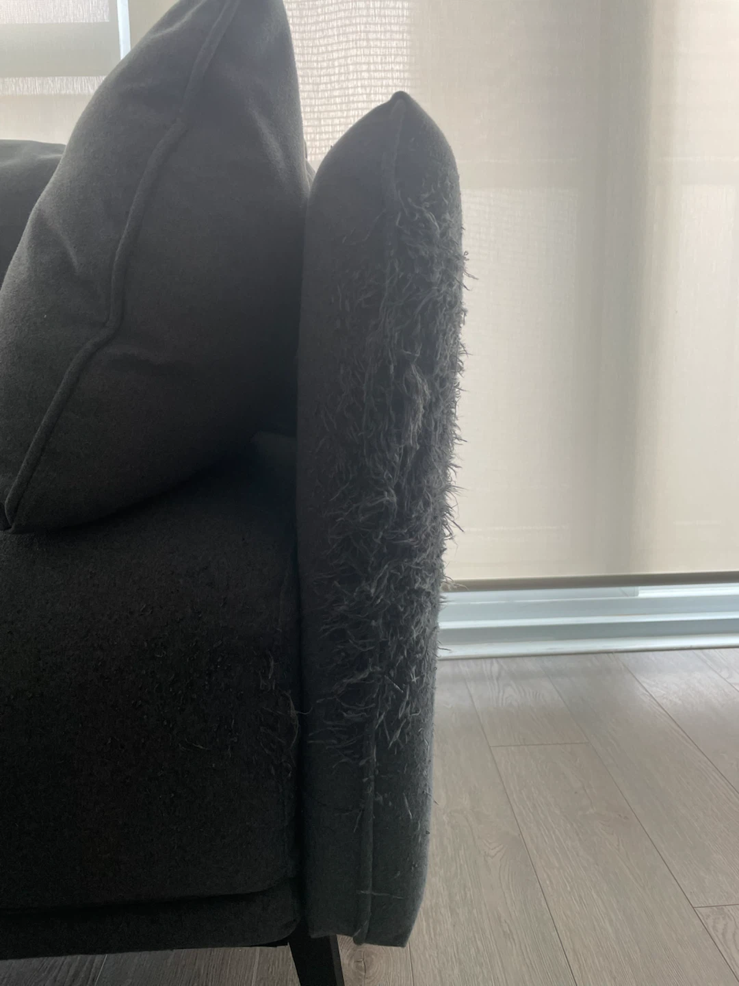 Structube couch - photo 3