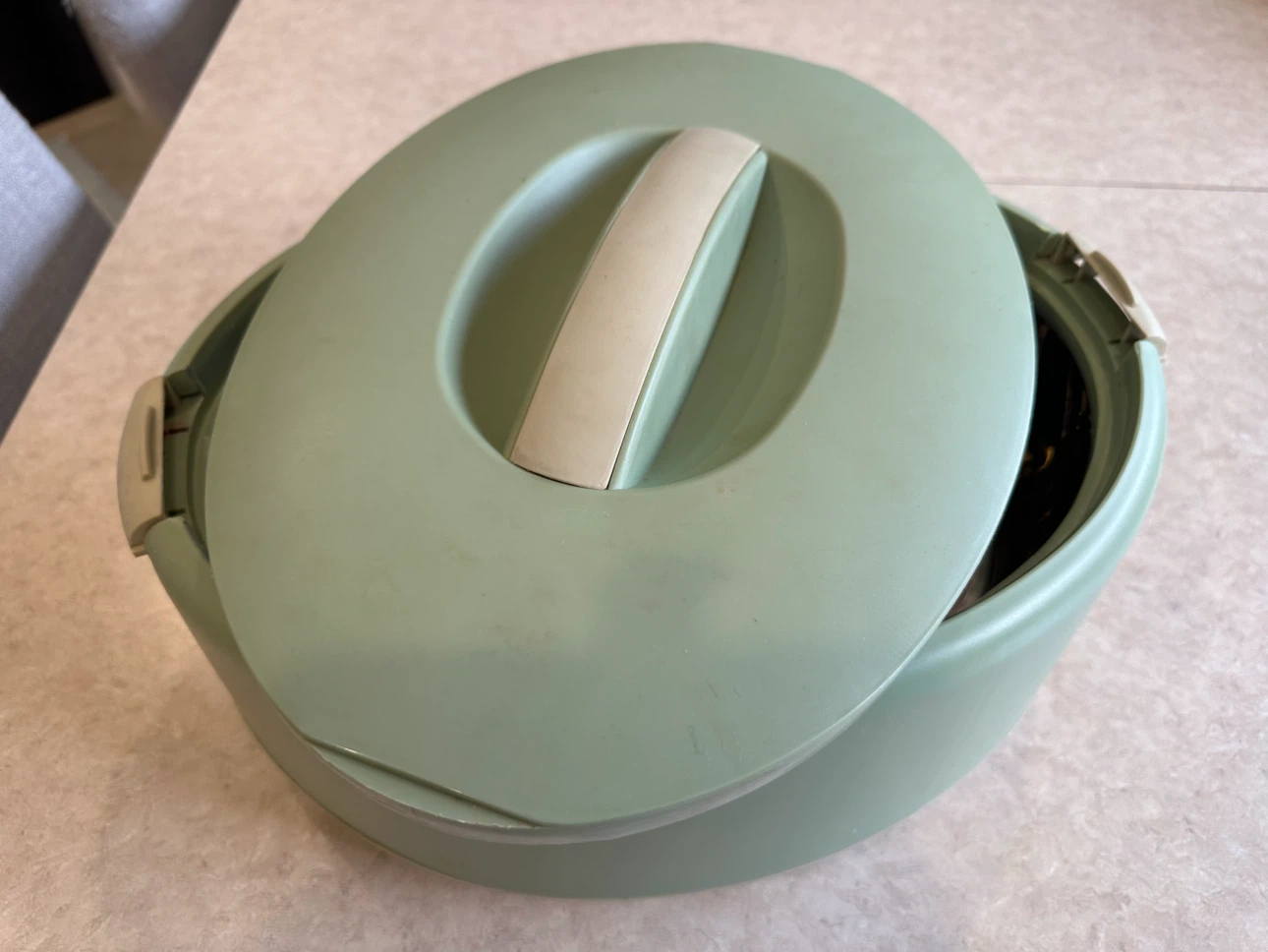 Vintage Casserole Dish / Food Warmer - photo 3