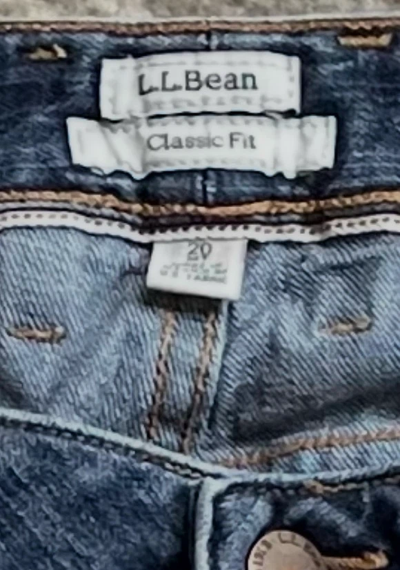 L.L.Bean Classic Fit Jeans, Unisex/Mens 20 - photo 2