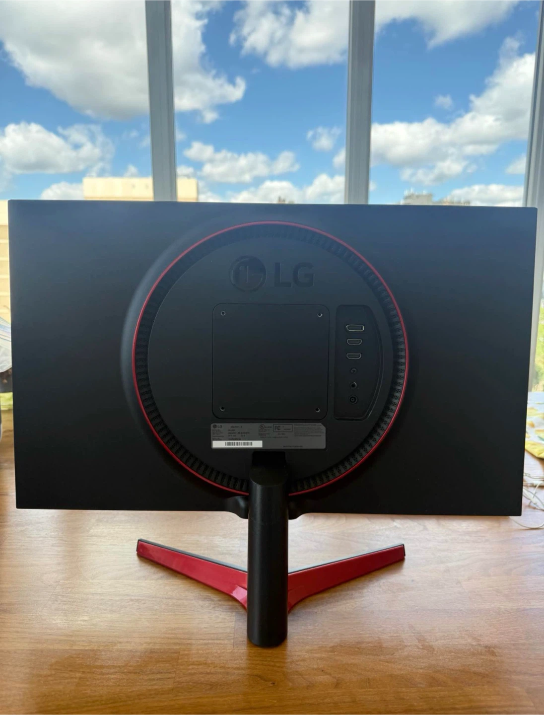 LG 24GL600F-B Gaming Monitor - photo 2