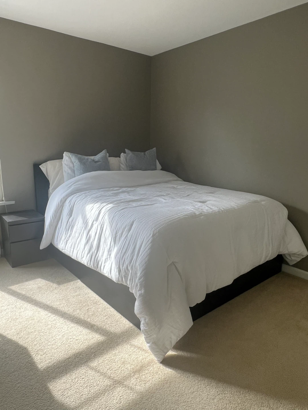 IKEA Queen Size bed frame with storage - photo 2