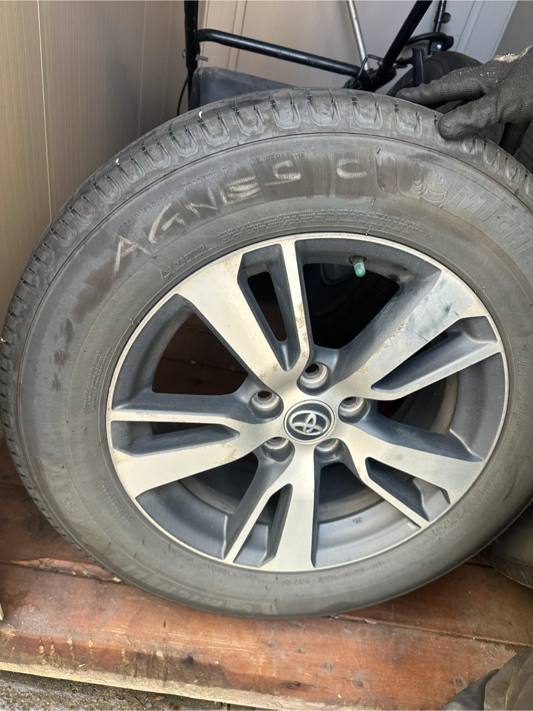 All season tire with rim for 2018 rav4 (Michelin Defender)