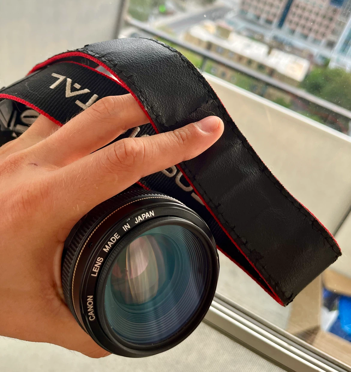Canon EOS 450D DSLR + 18-55mm + 50mm f/1.4 USM Lens - photo 4