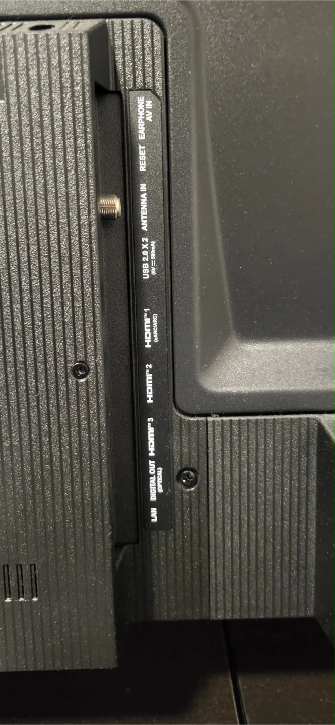 Phillips/Roku TV - photo 4