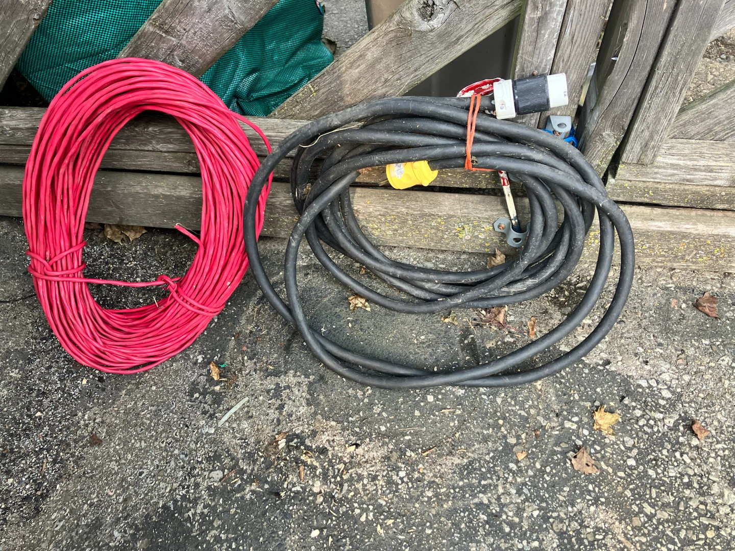 Leviton Extension Cord and Red Wire