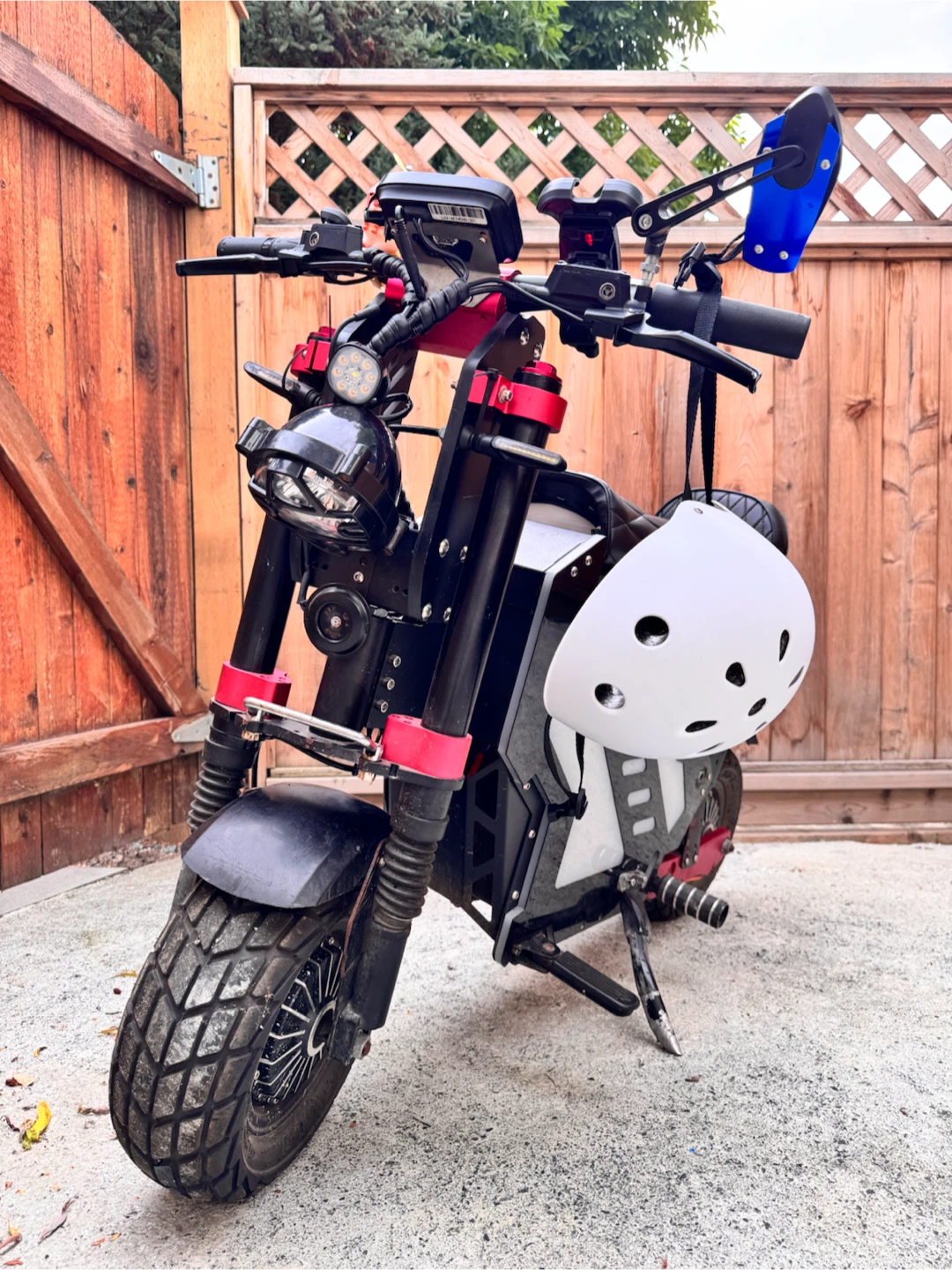Molo 5 electric scooter - photo 2