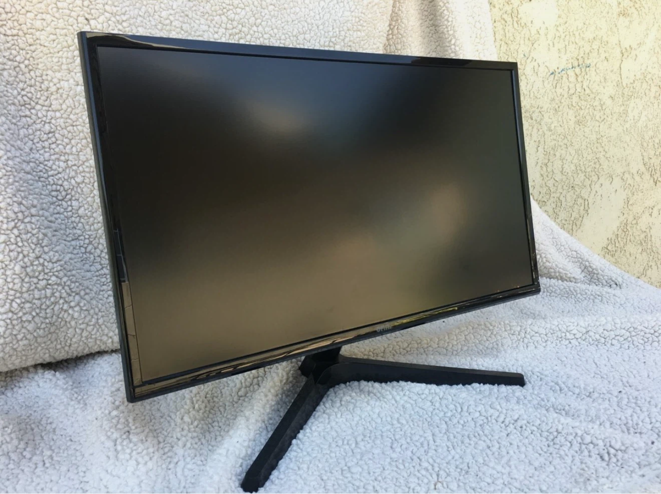 22’’ Gaming monitor