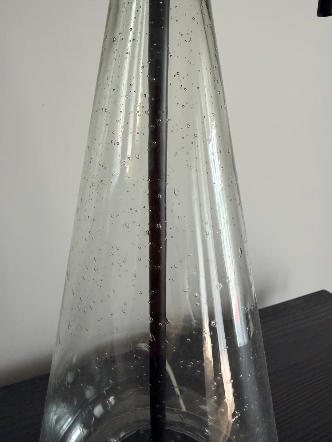 Table Lamp with Clear Glass Base with bubble detail - photo 2
