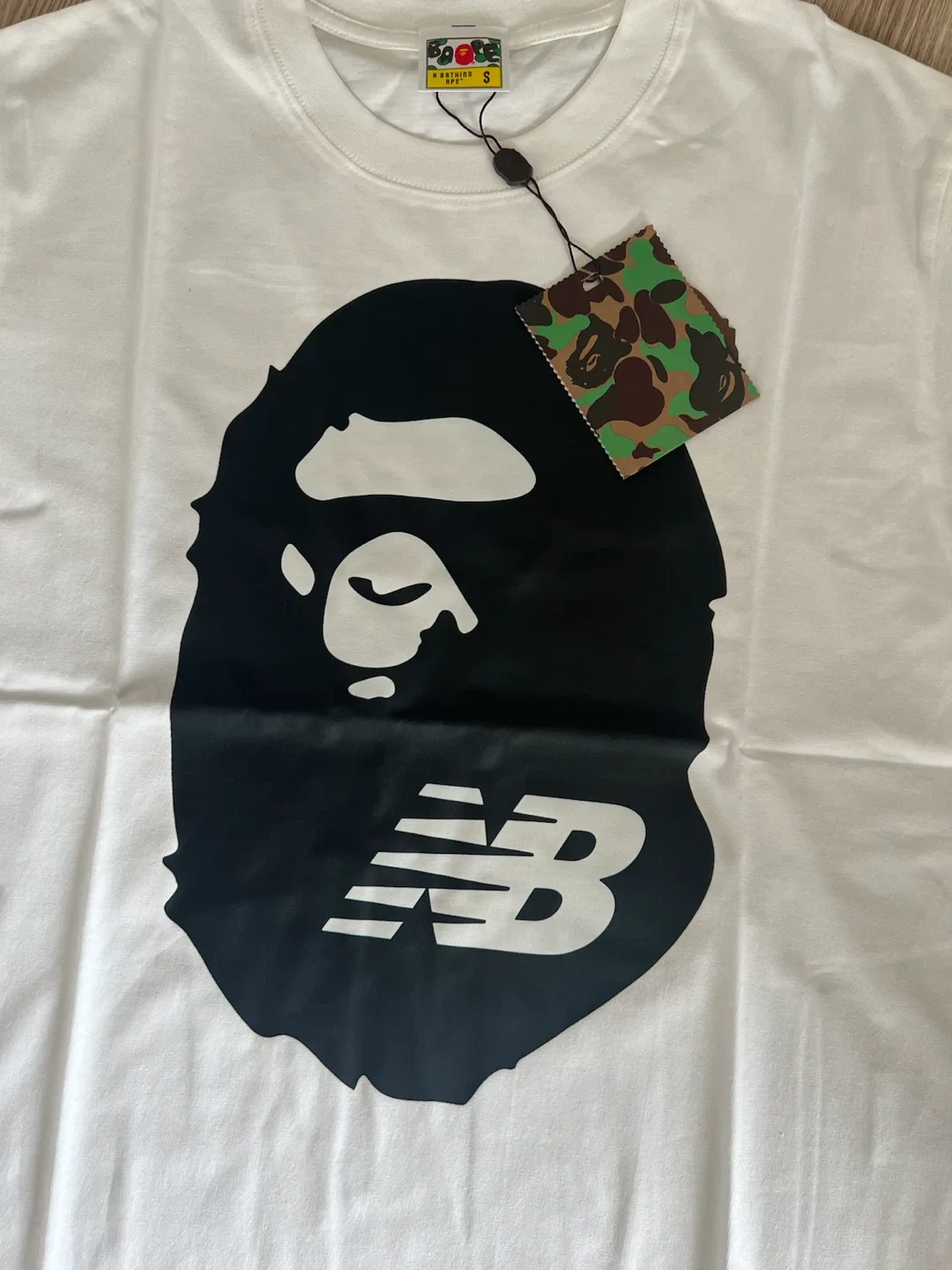 A Bathing Ape x New Balance White T-Shirt - photo 2
