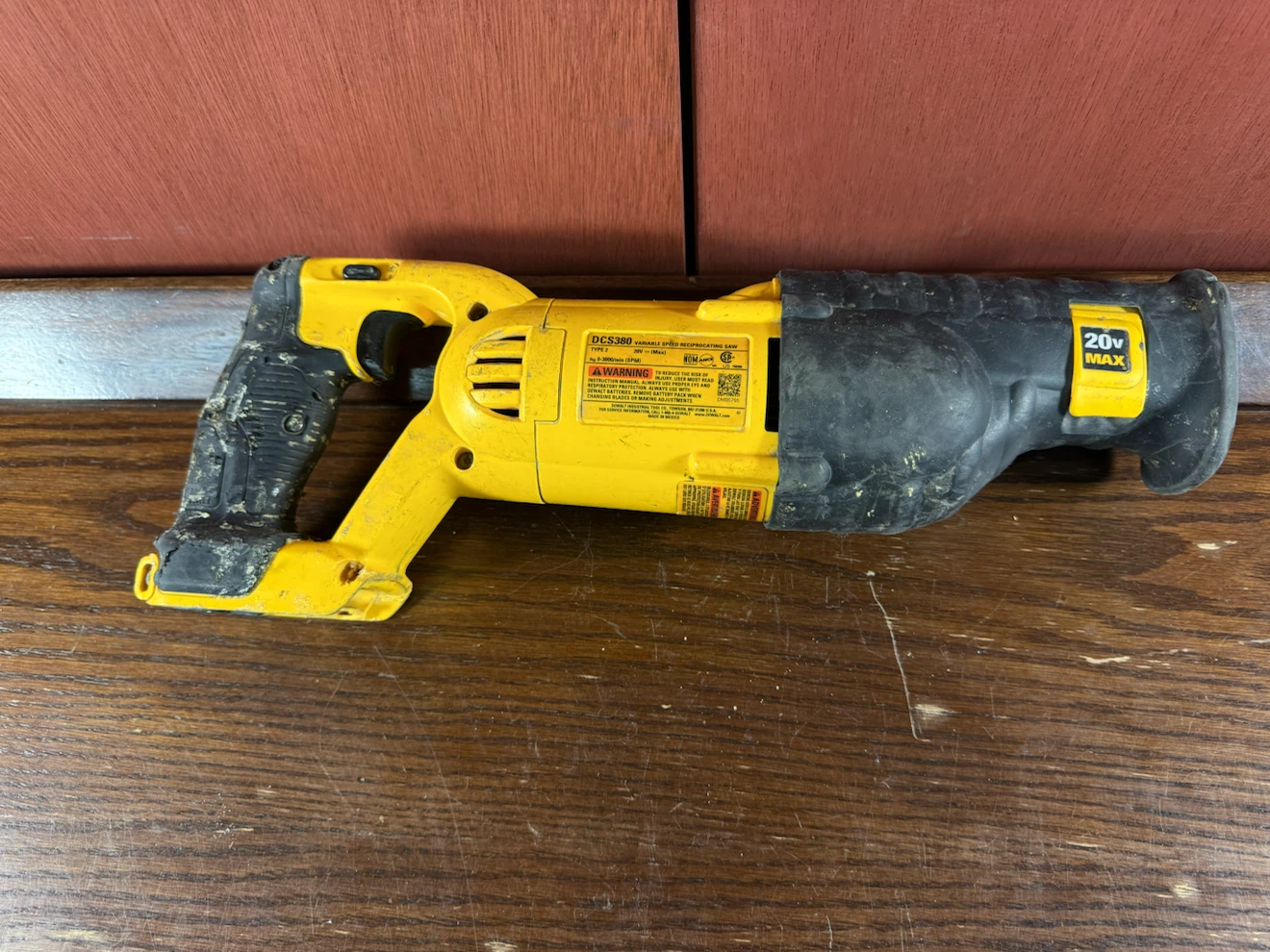 DEWALT DCS380 20V MAX Lithium-Ion Cordless Sawzall Tool Only - photo 2