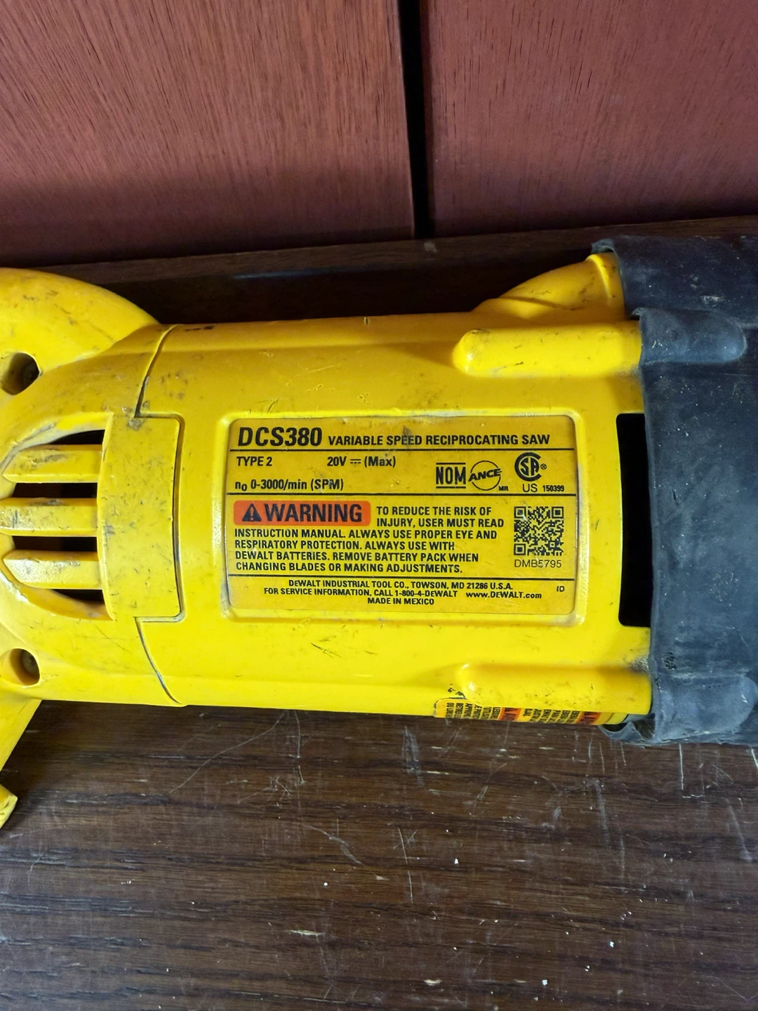 DEWALT DCS380 20V MAX Lithium-Ion Cordless Sawzall Tool Only - photo 3
