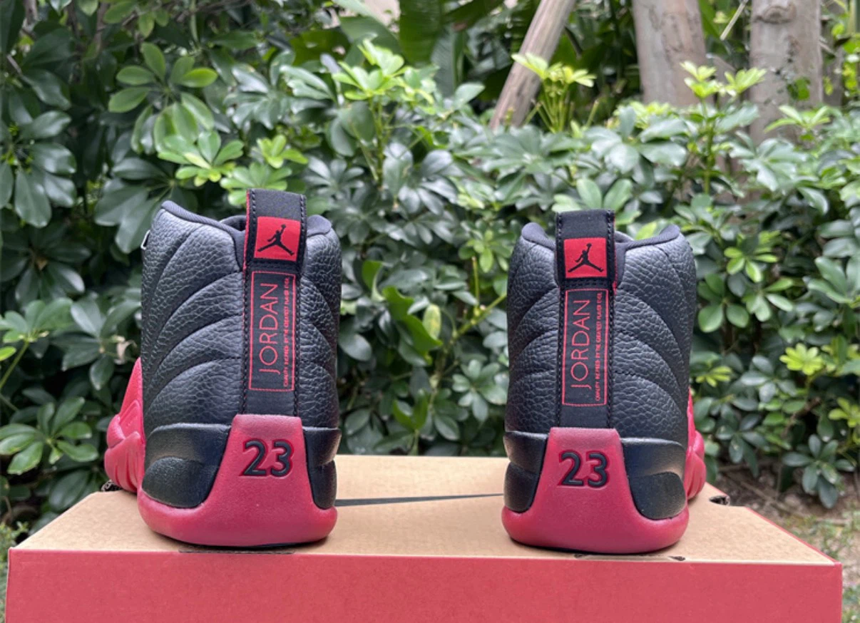 Air Jordan 12 Retro Men's Shoes - photo 3