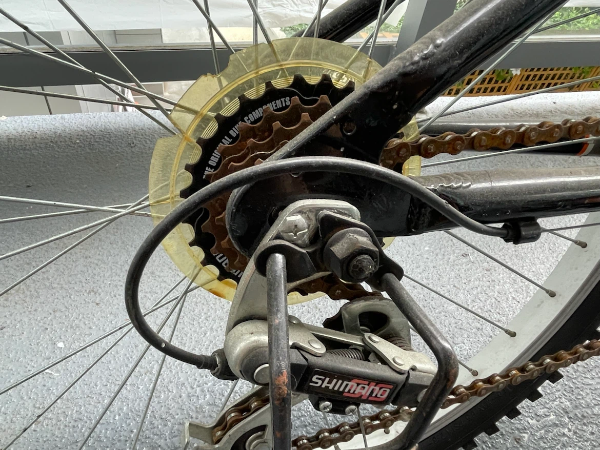 Adams Kickstart 18 Speed Mountain Bike - photo 3