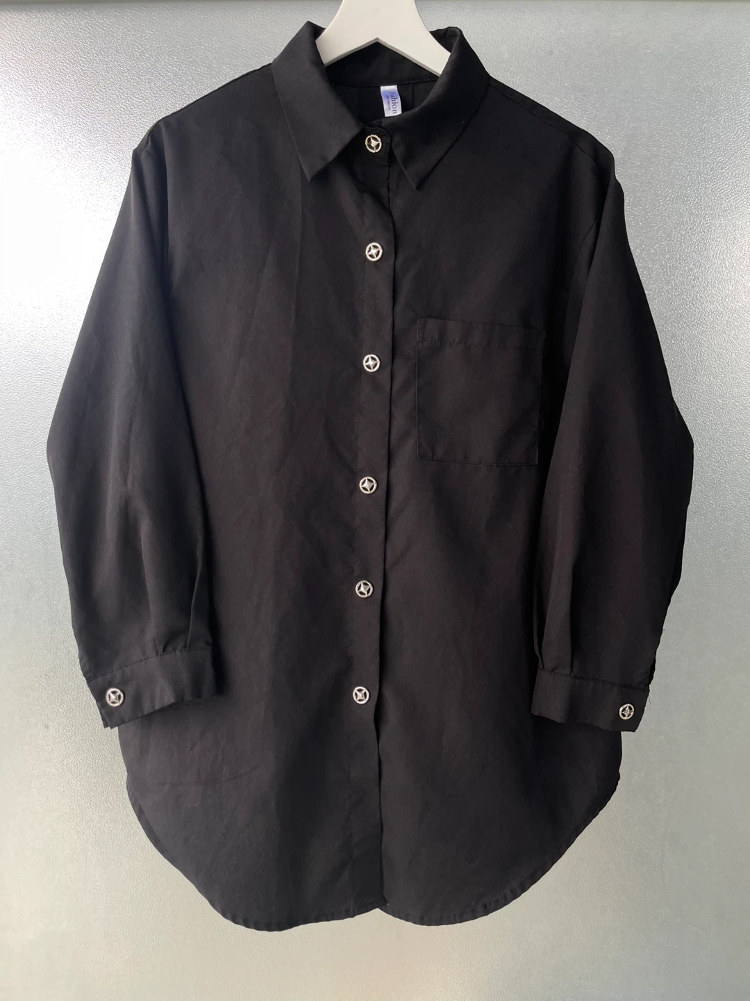 Size L, Black Button-Up Shirt with Decorative Buttons
