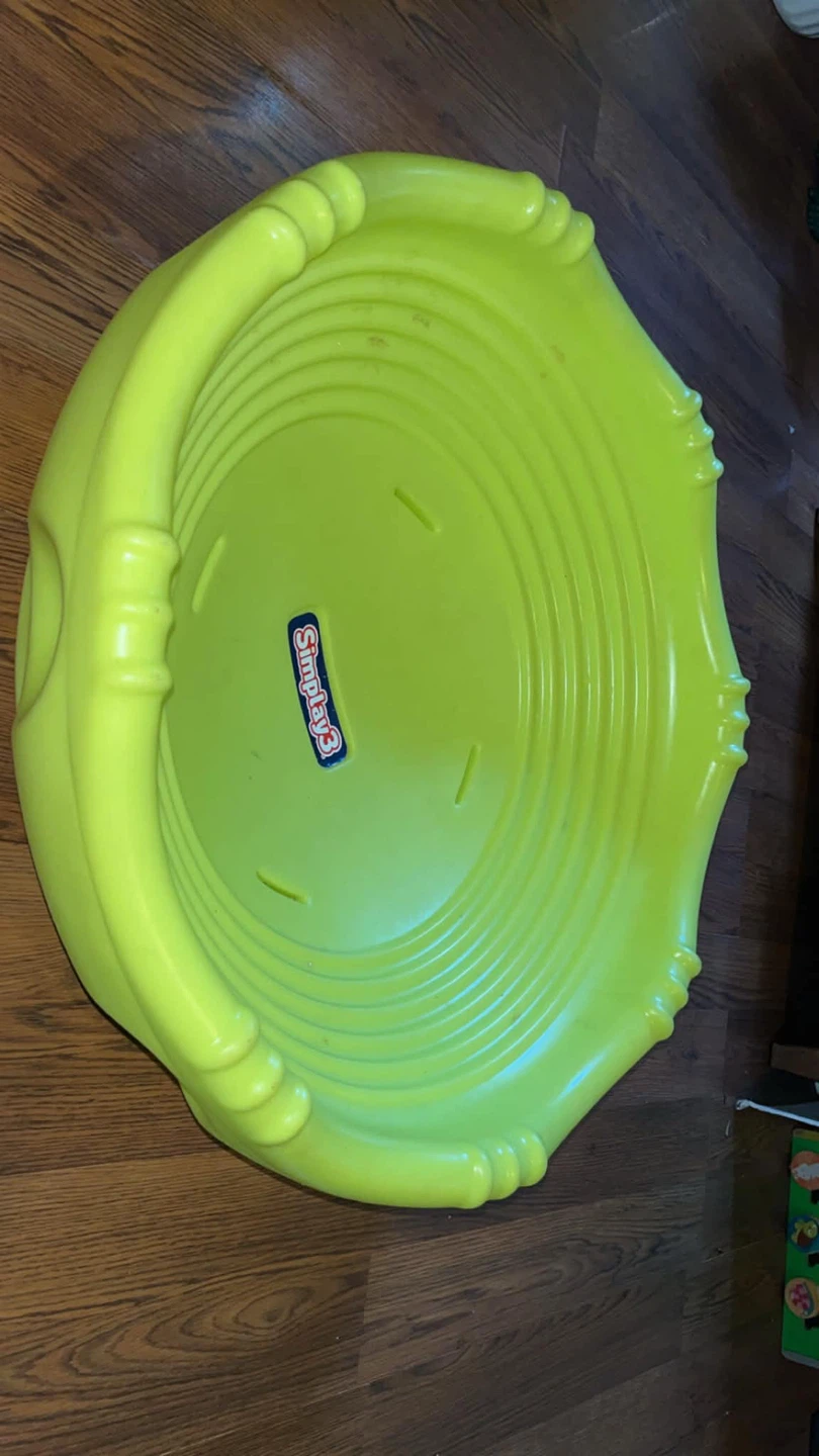 Simplay3 Ride-On Saucer