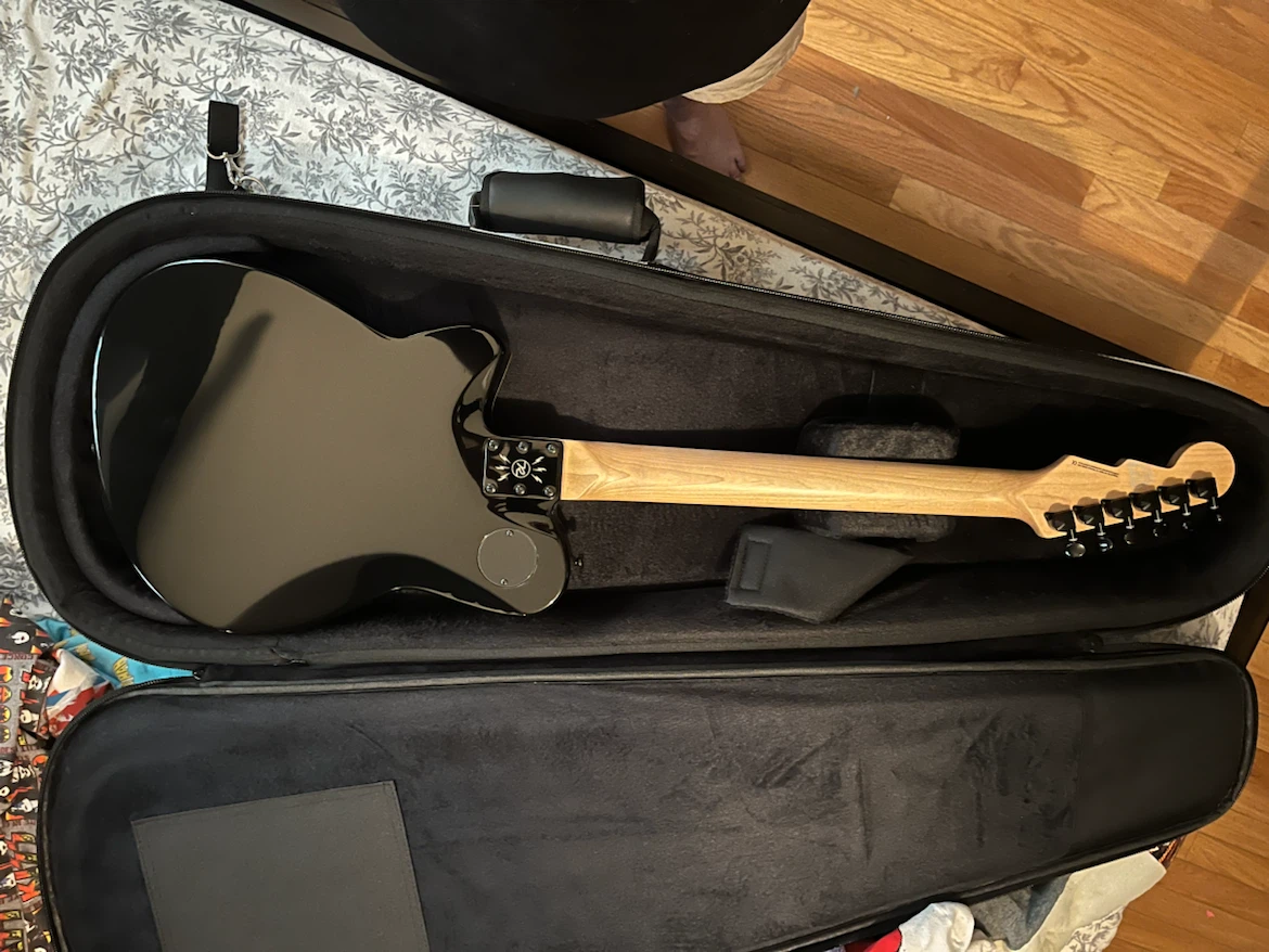Reverend Charger Blackout - photo 3