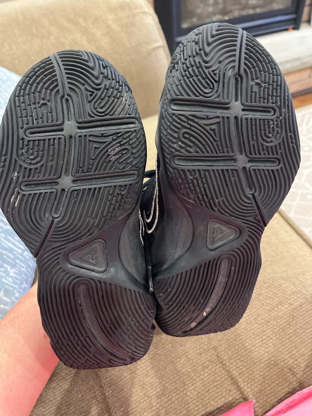 Nike Black Running Shoes kids - photo 4