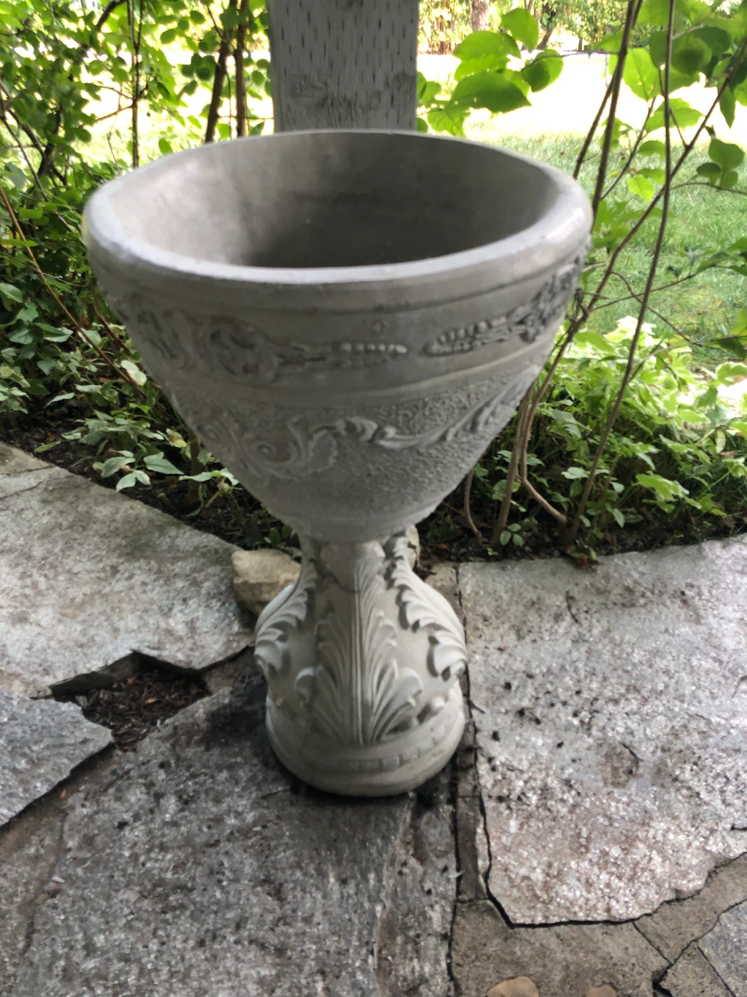 Gorgeous concrete planter - photo 3
