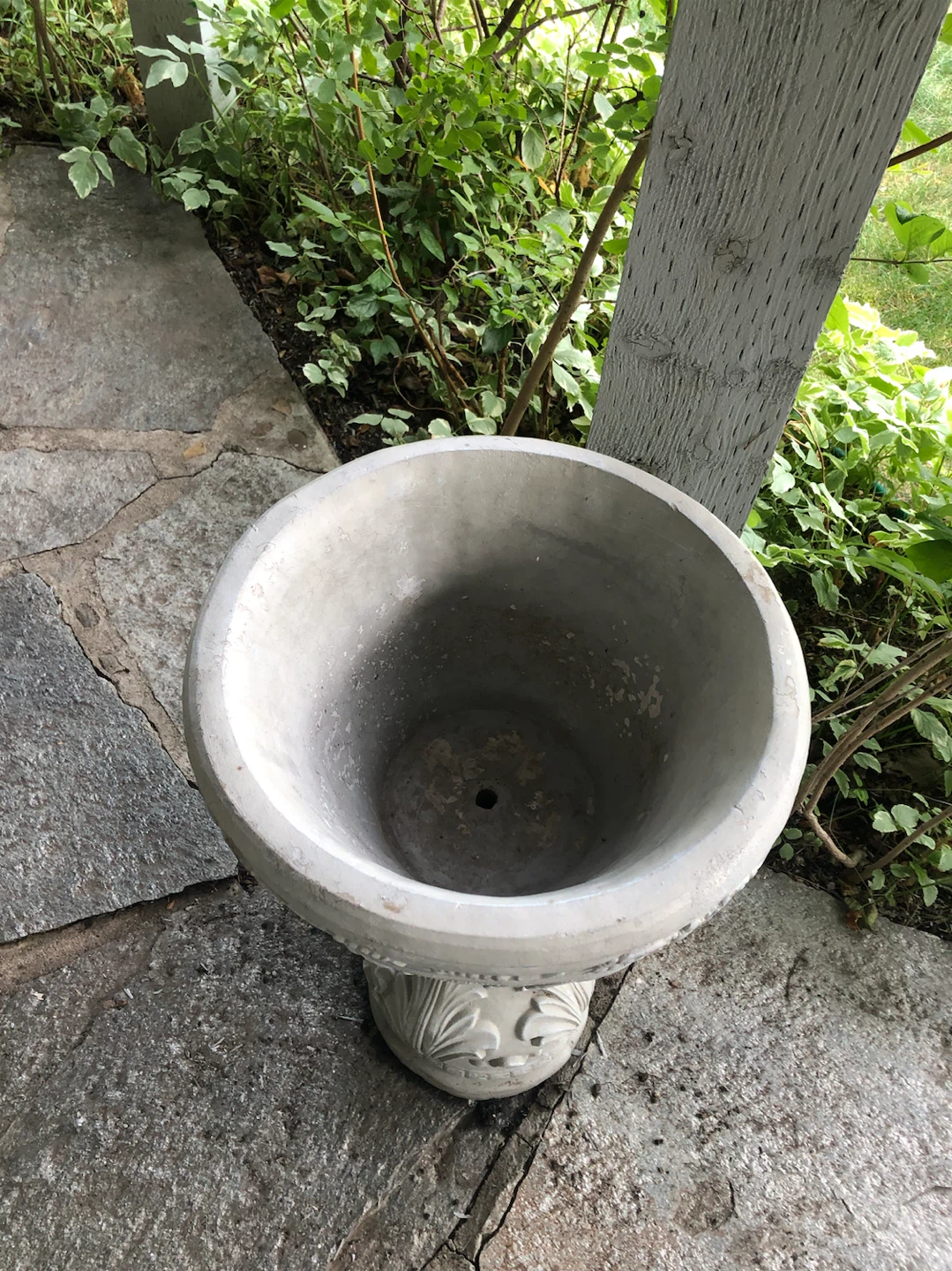 Gorgeous concrete planter - photo 5