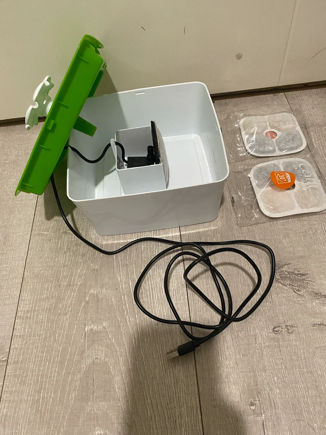 Catit Flower Fountain Pet Waterer with Filters