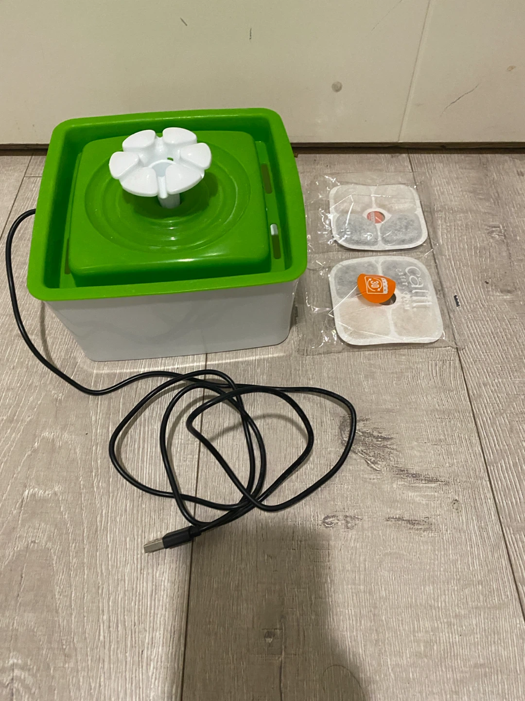 Catit Flower Fountain Pet Waterer with Filters - photo 5